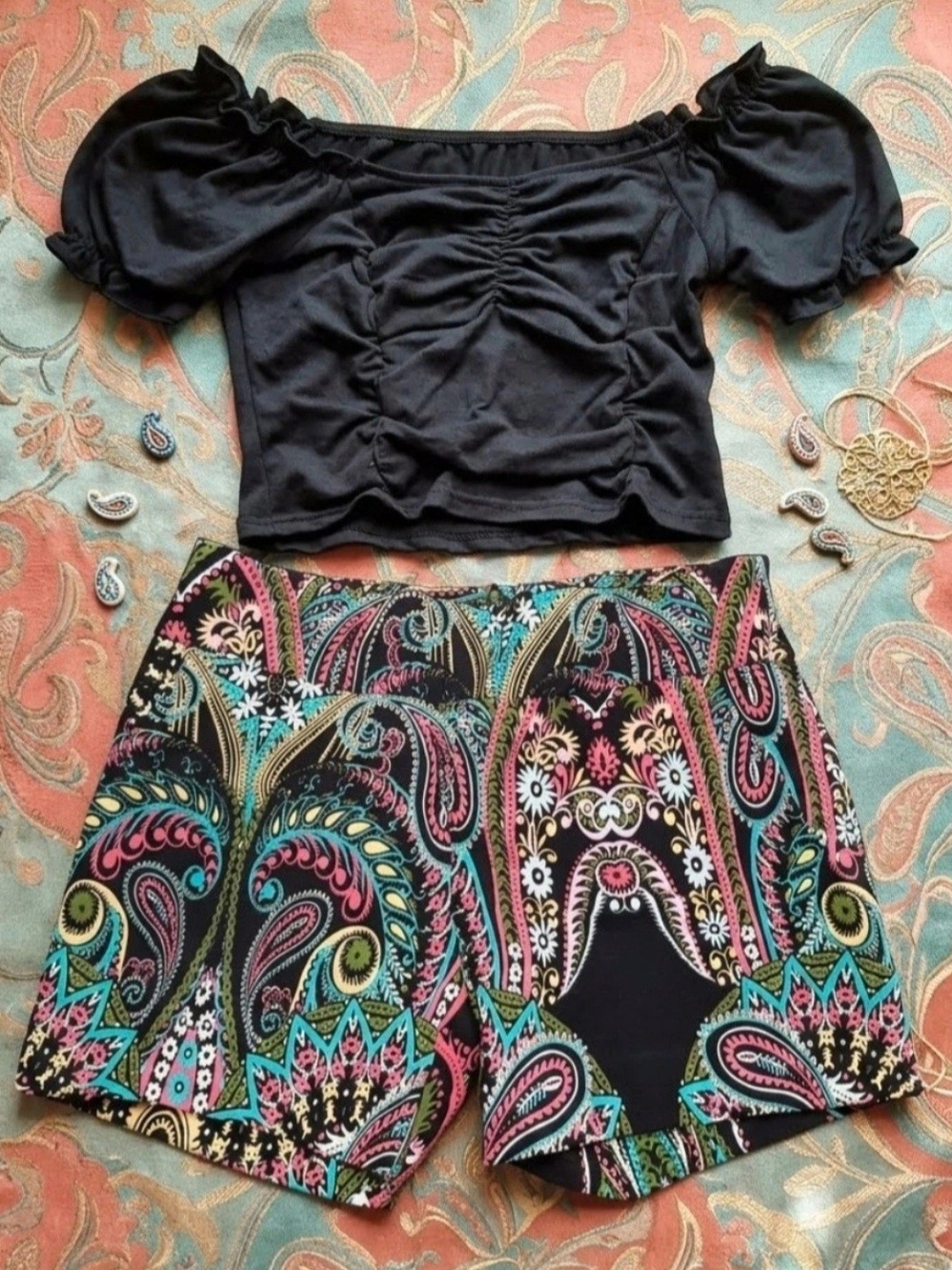 7th Avenue Multicolor Paisley Print Women’s Shorts XS - Black Top S
